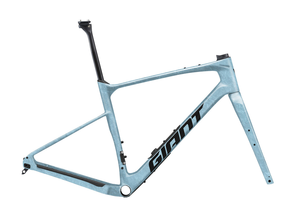 Giant Giant Revolt Advanced Pro 0 2025