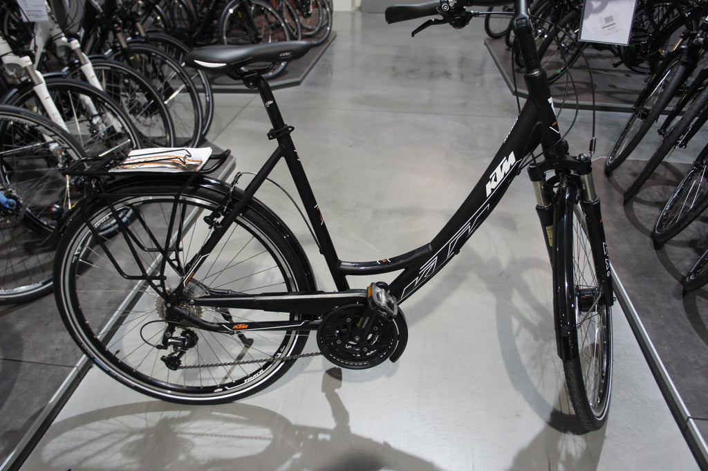 KTM Avenza 24 2016-2017