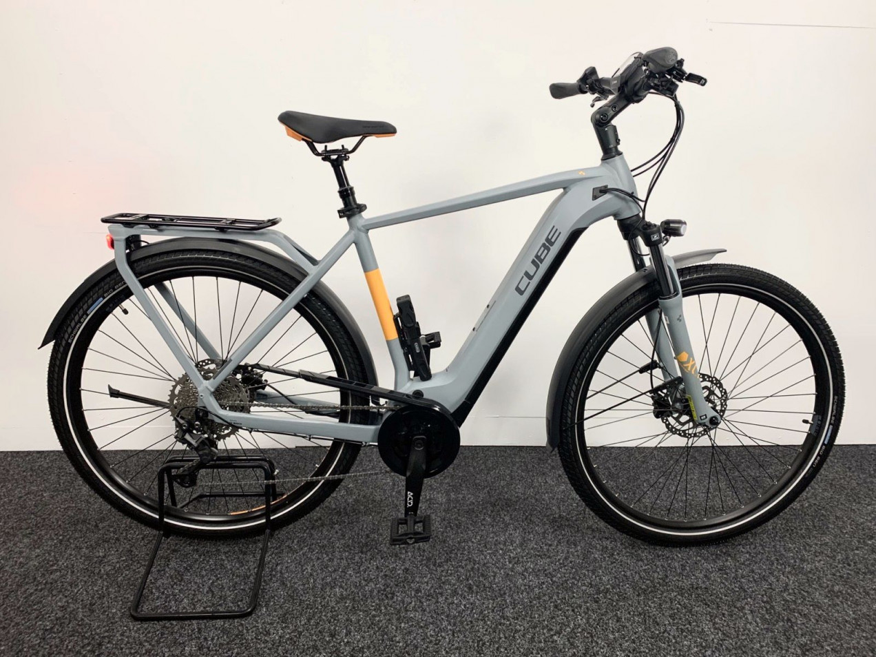 CUBE TOURING HYBRID PRO 2020 - 2021
